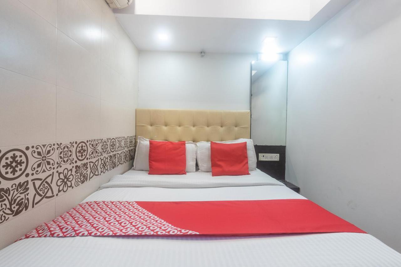 Oyo 49867 Hotel Kalpana Residency 뭄바이 외부 사진