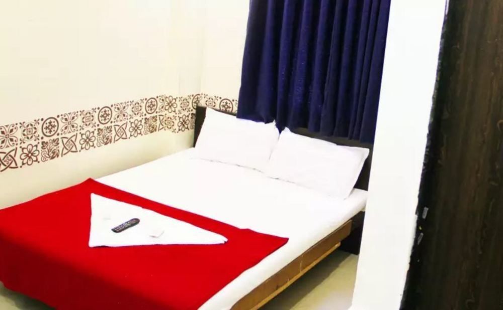 Oyo 49867 Hotel Kalpana Residency 뭄바이 외부 사진