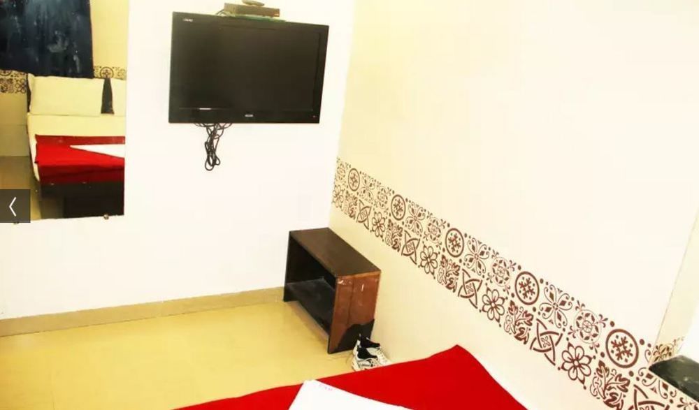 Oyo 49867 Hotel Kalpana Residency 뭄바이 외부 사진