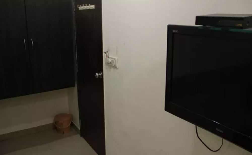 Oyo 49867 Hotel Kalpana Residency 뭄바이 외부 사진
