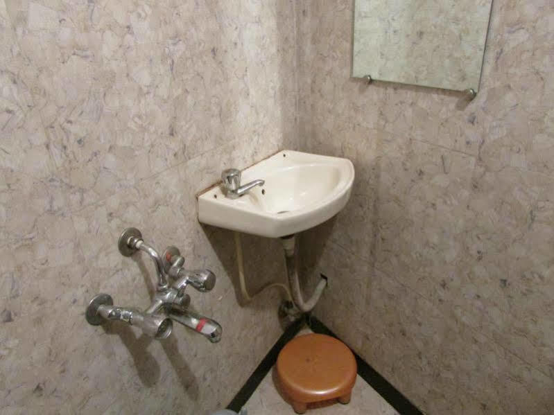 Oyo 49867 Hotel Kalpana Residency 뭄바이 외부 사진